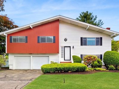 41 Lee Rd, Needham, MA, 02494