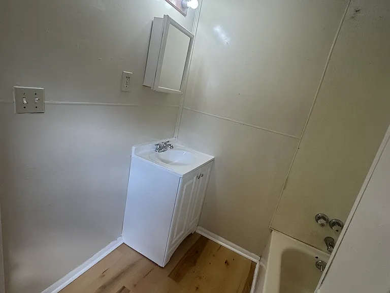 1032 W College Ext — Photo 7