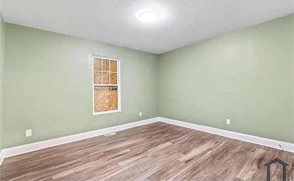 930 Hall St NW — Photo 17