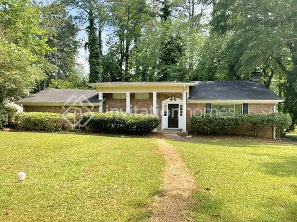 4245 Valley Lake Ter, Atlanta, GA 30349
