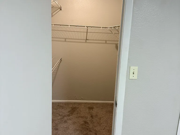 224 Afton Sq #301 — Photo 12