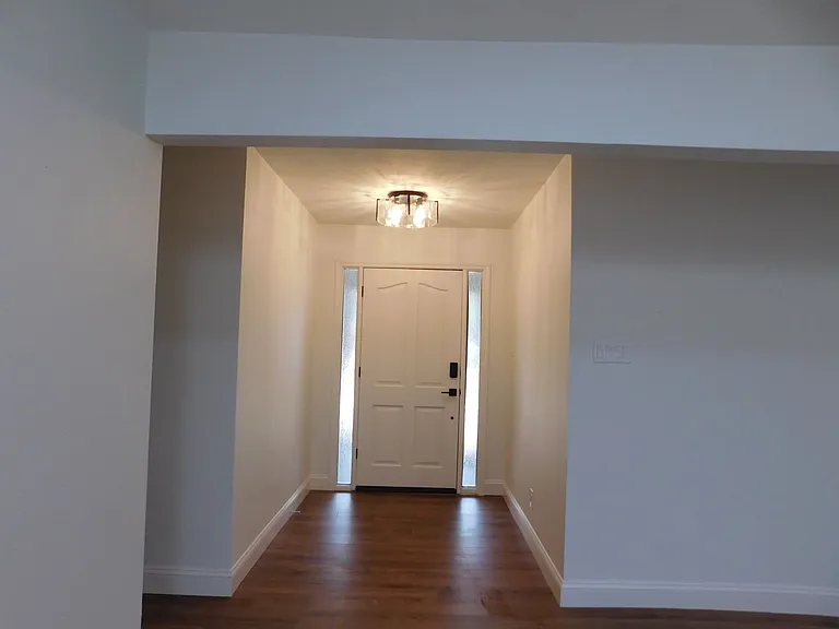 4502 Parkhurst Dr — Photo 13