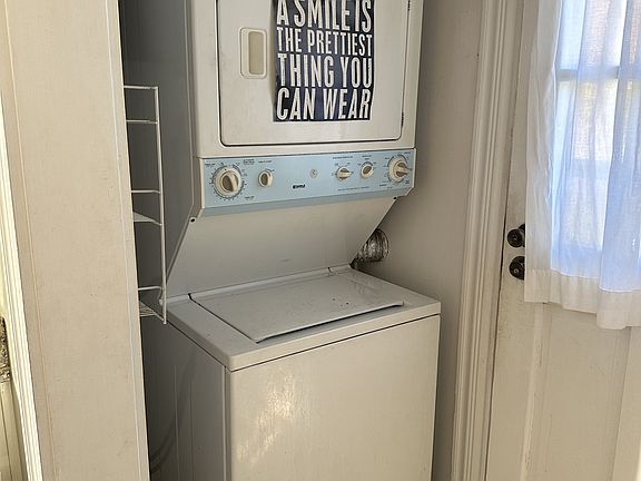 Stackable washer and dryer
