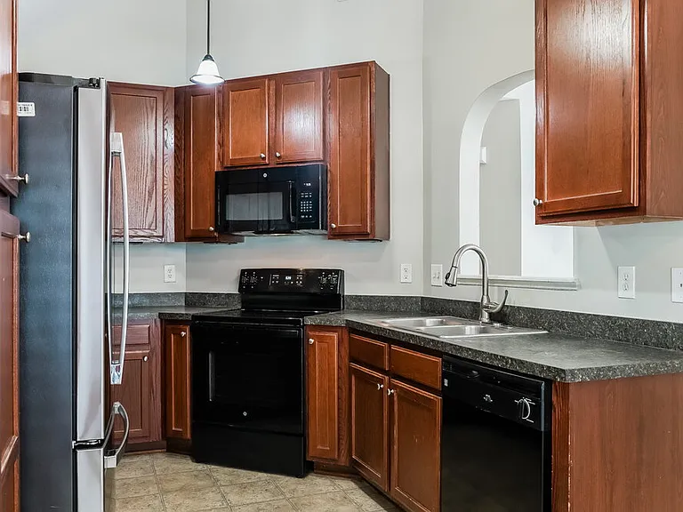 329 Braxman Ln — Photo 9