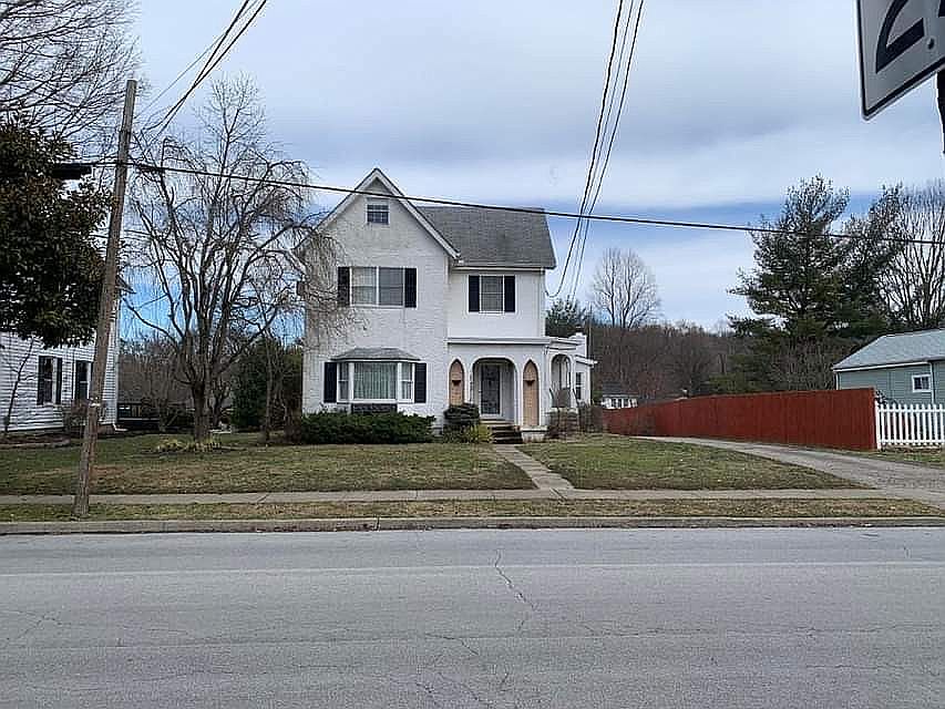 1st image of 6768 Parkland Ave