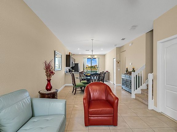 4th image of 10096 W Villa Cir