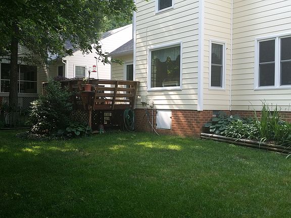 back yard showing deck