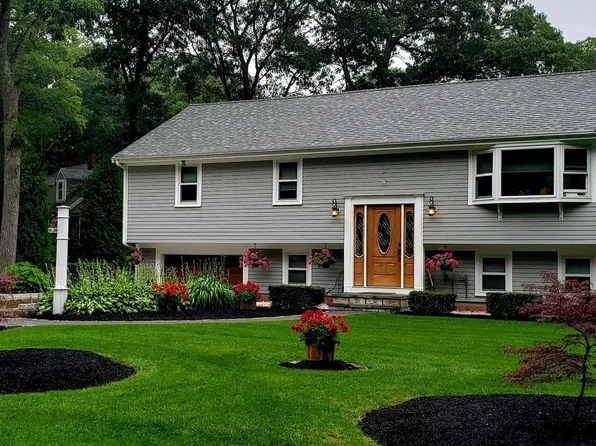 17 Sea Meadow Drive, Sandwich, MA 02563