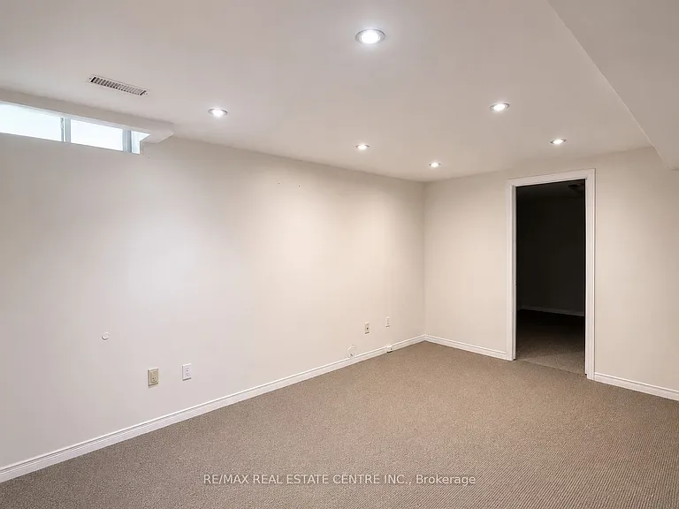4397 Guildwood Way — Photo 4