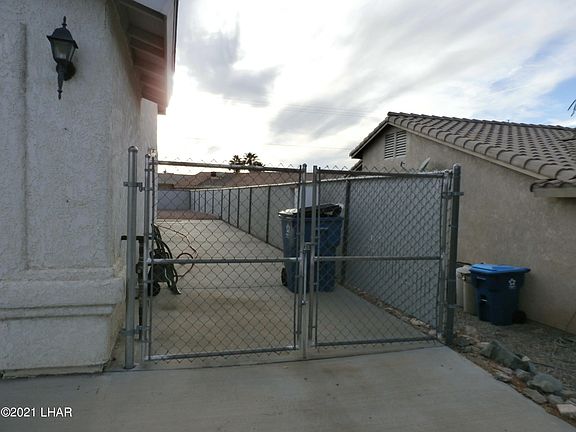 2nd image of 2716 Rainbow Ave N Unit 101