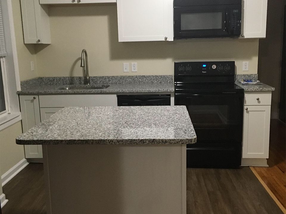 1st image of 30 E Franklin St #3