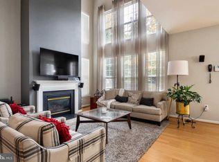 9000 Harrover Pl, Lorton, VA 22079