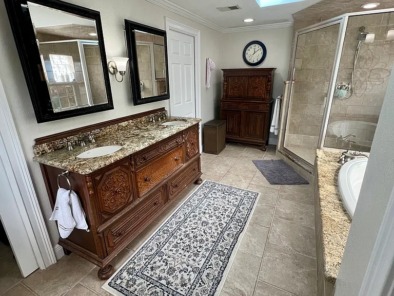 2408 Cambridge Ave — Photo 23