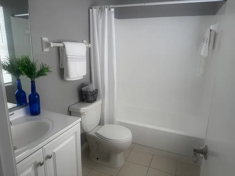 5156 Tennis Court Cir — Photo 3