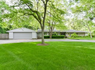 1131 E Bay Point Rd, Bayside, WI 53217