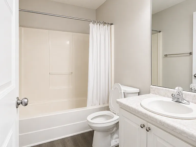 2nd Full Bathroom