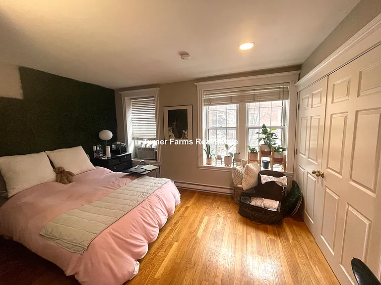 16 Cedar Lane Way #2 — Photo 3
