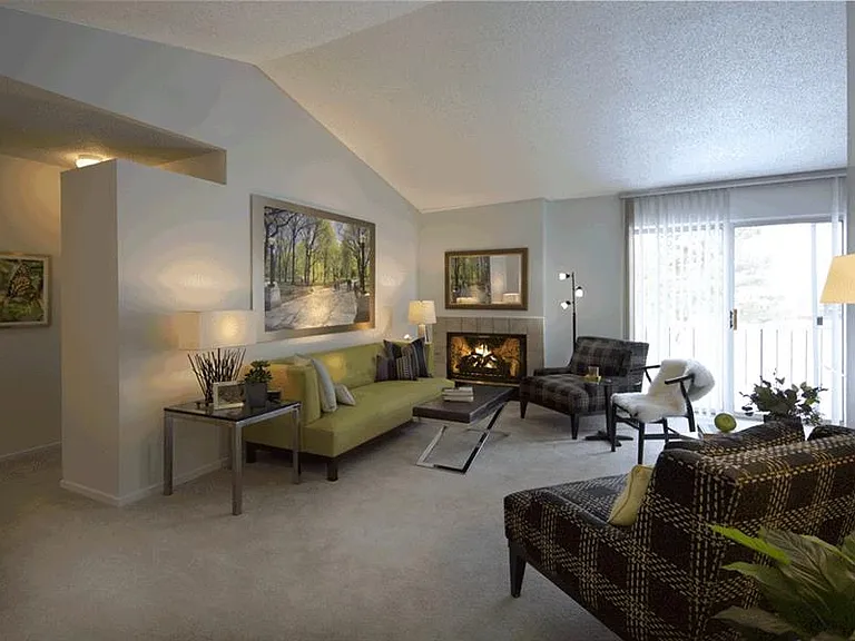 Citation Club Apartments — Photo 7