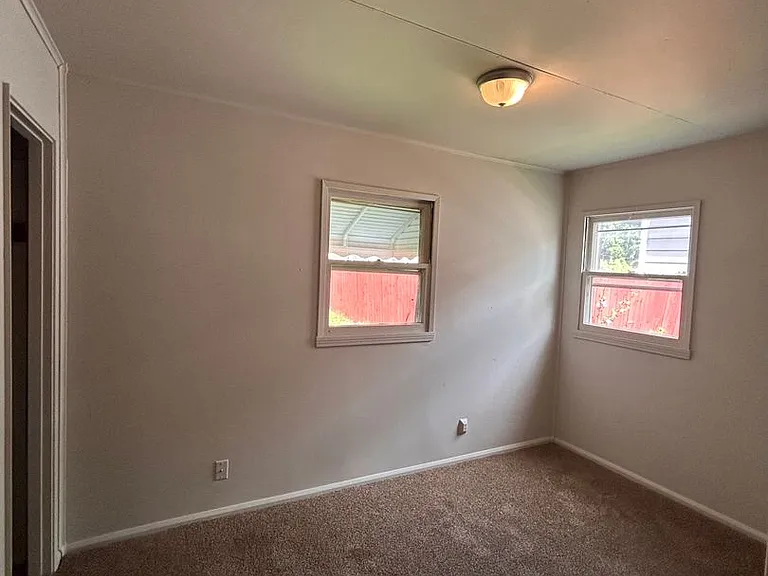 3024 Holton Ave — Photo 5