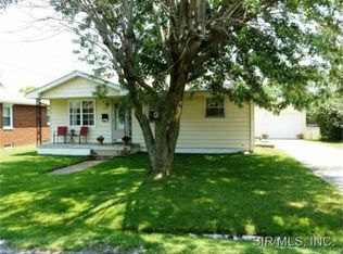 1019 Luzerne St, Highland, IL