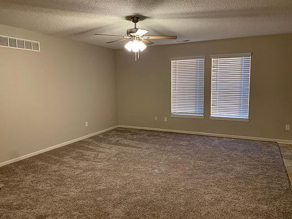 4th image of 15475 NW 125th St