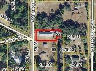 135 Palm St, Inglis, FL 34449