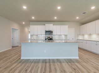 2717 Iberia Ct, Seguin, TX 78155
