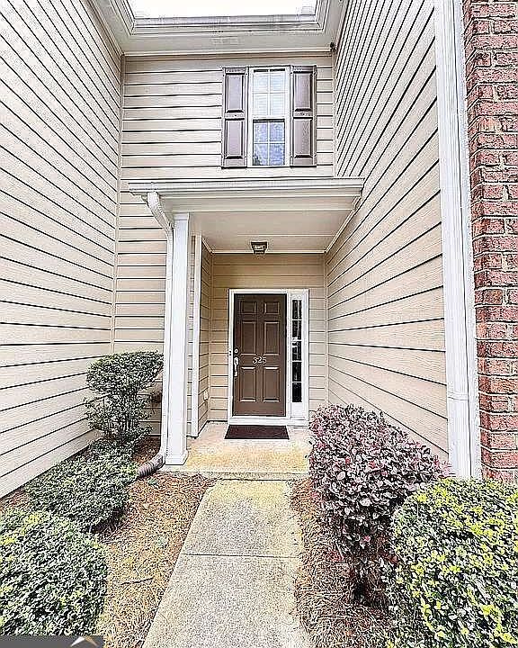 1st image of 325 Parc River Blvd