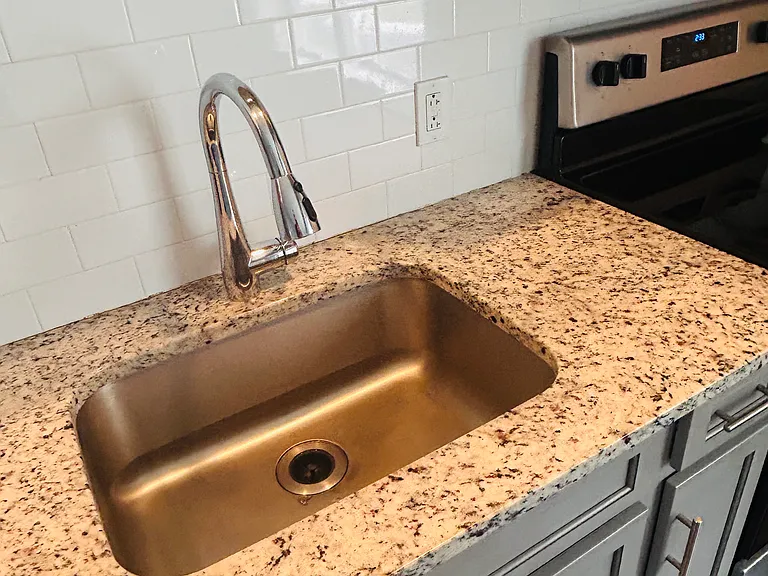 Deep Stainless Sink with stylish sprayer faucet