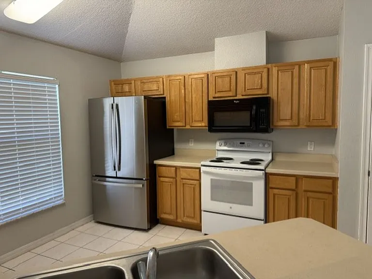 16 Fernmeadow Ln — Photo 8
