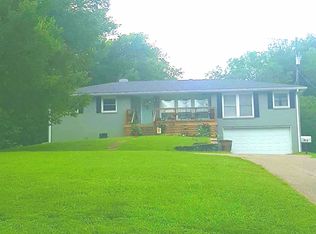 829 Youngs Ln, Nashville, TN 37207