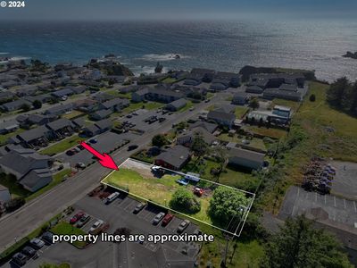 Moore St, Brookings, OR, 97415