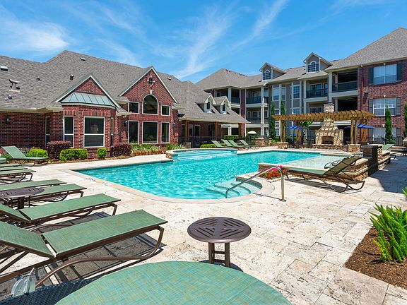 5th image of 8787 Woodway Dr #3fba85ab6