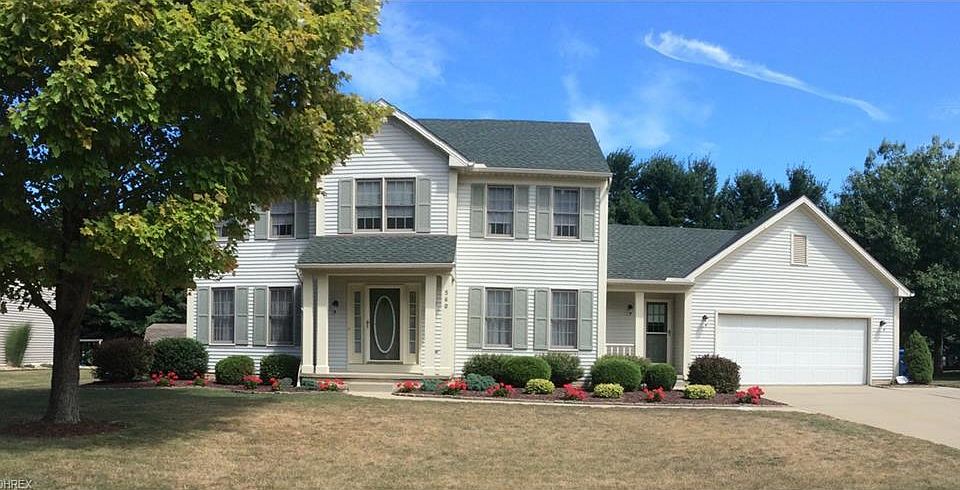 1st image of 100 N Maple Ave