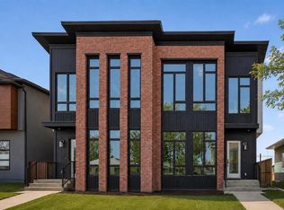 2421 N 25th Ave NW, Calgary, AB T2M 2C6