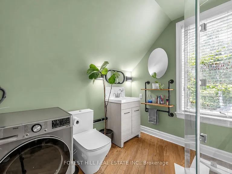 401 Balliol St — Photo 26