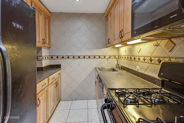 Rented by Corcoran | media 4