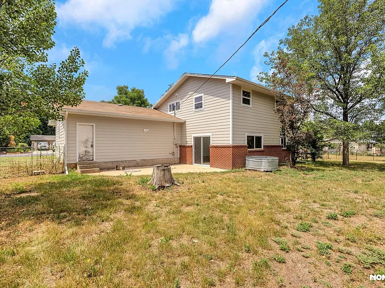3636 Royal Dr — Photo 28