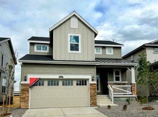 2072 S Fultondale Ct, Aurora, CO 80018