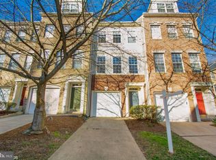 5427 Chieftain Cir, Alexandria, VA 22312