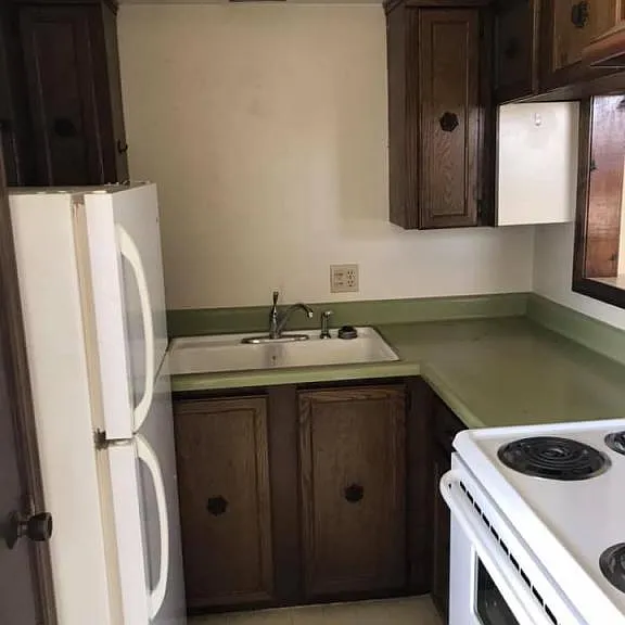 211 S Main St #8 — Photo 1