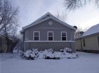 1345 B Ave NW, Cedar Rapids, IA 52405