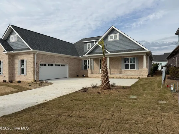 2556 E Timber Crest Drive NE, Leland, NC 28451