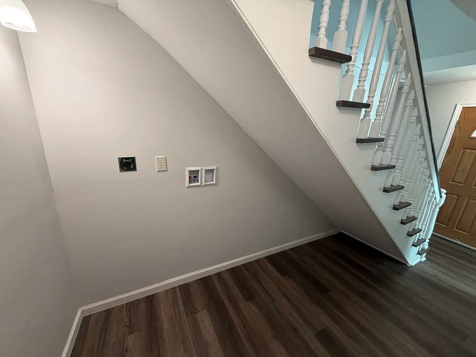4 bed, 1400 sqft, $2,000 — Photo 3