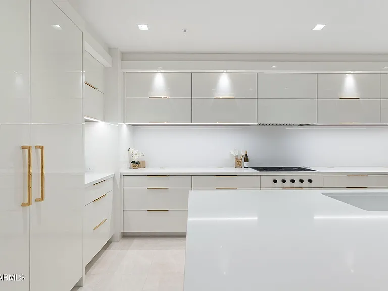 6587 N Palmeraie Blvd #2015 — Photo 9