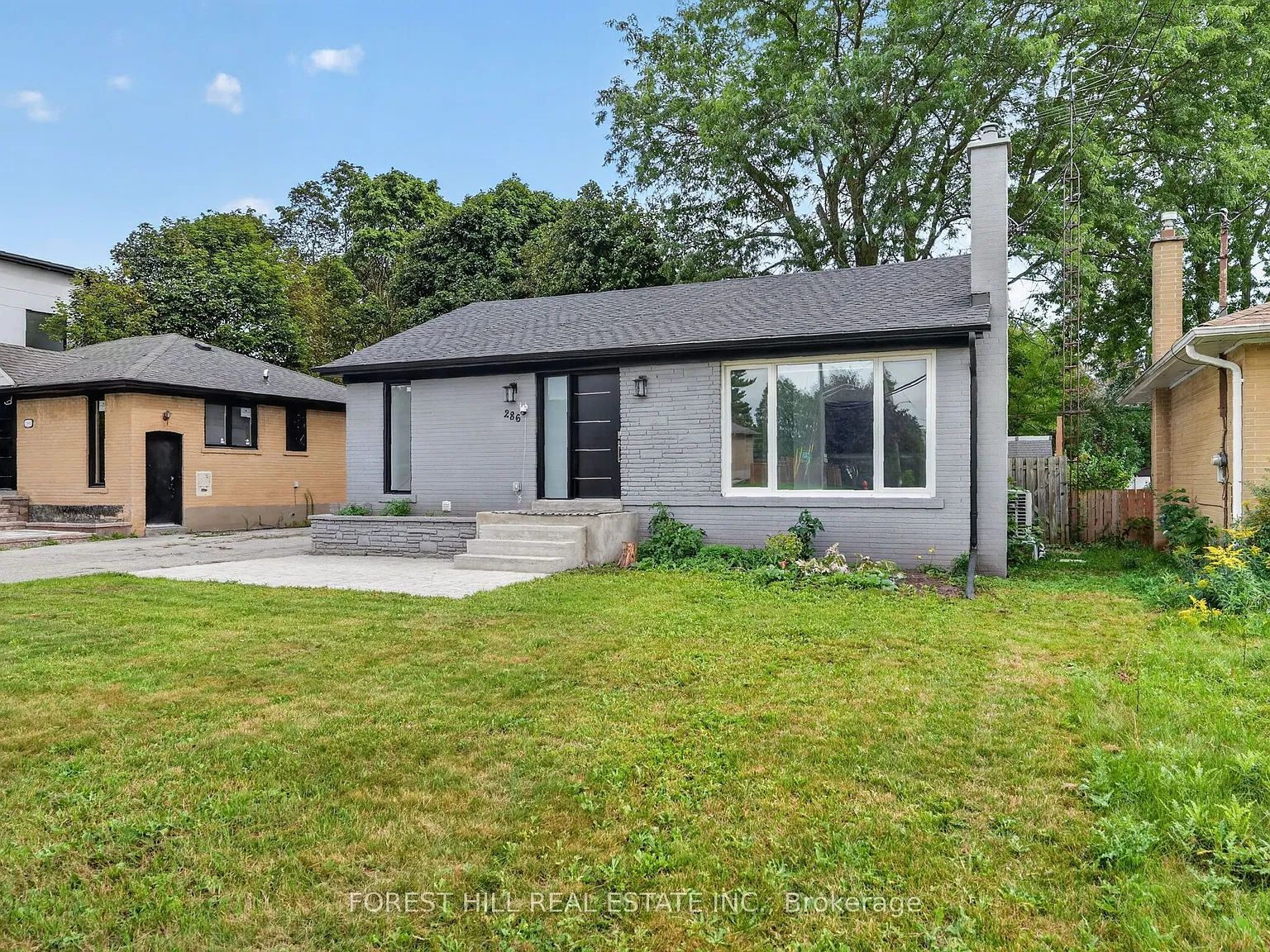 5 bed, $3,800 — Photo 1