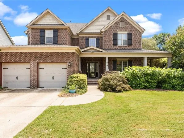 1019 Falkirk Dr, Burlington, NC 27215