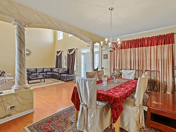 5th image of 1941 Blue Heron Cir