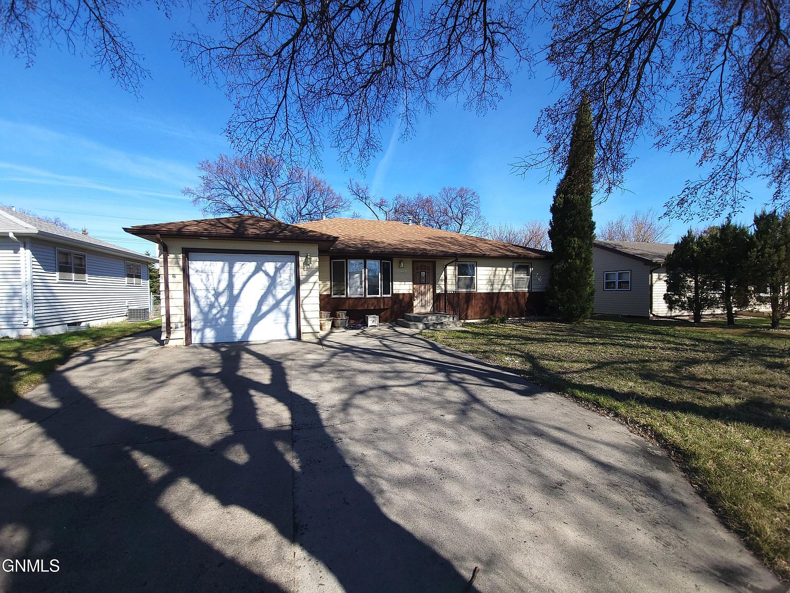 1829 Assumption Dr, Bismarck, ND 58501 MLS 4007276 Zillow