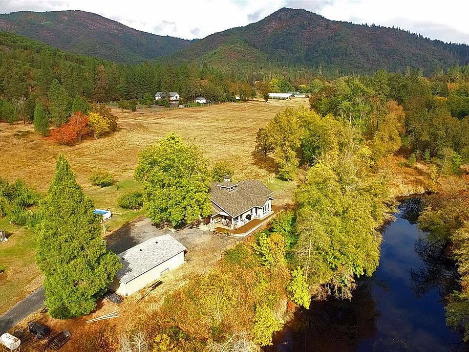 1st image of 10128 E Evans Cres